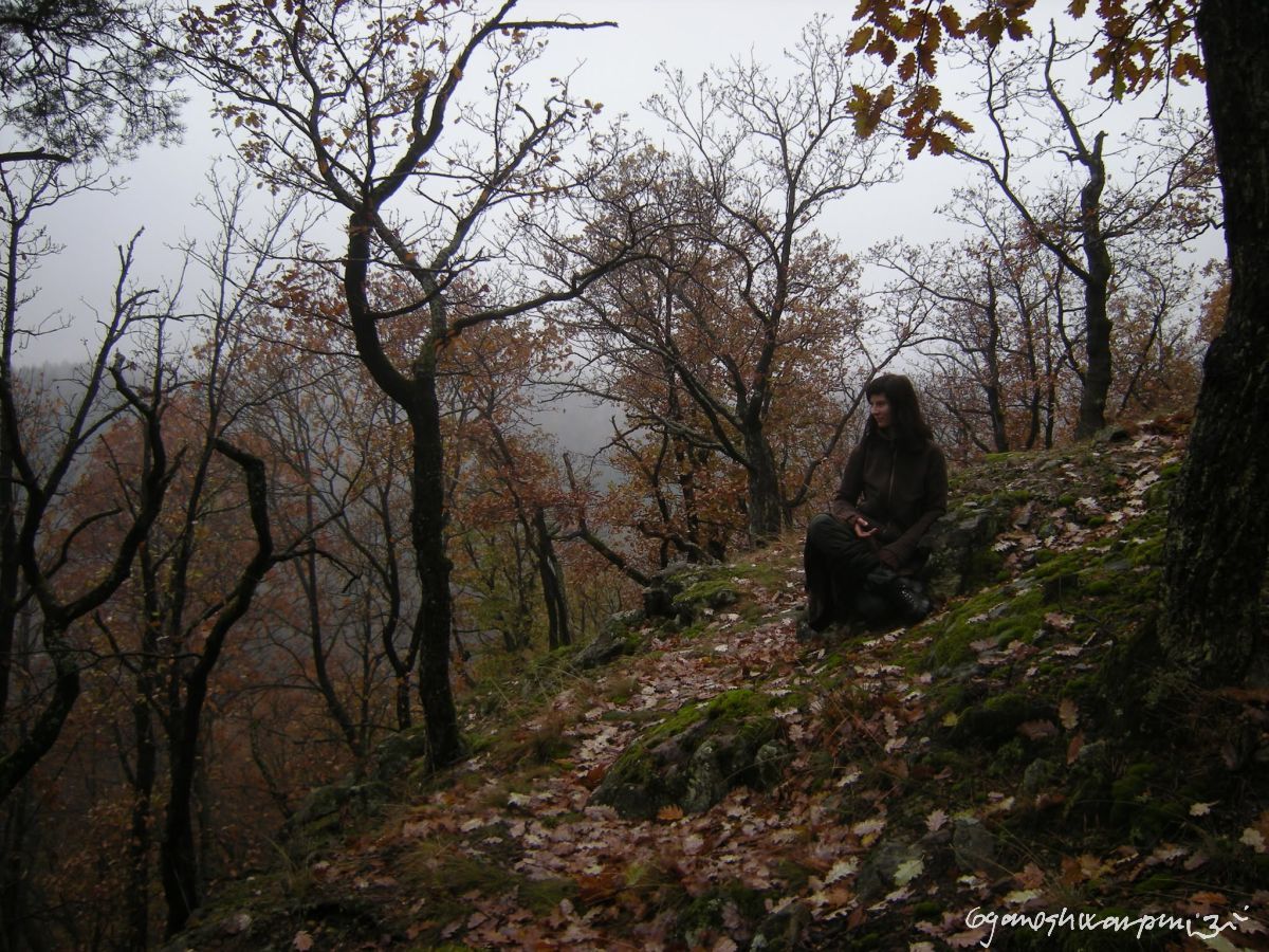 Poustevnice Klára na Olomučanské plošině.
   Foto: Marek Gyaneshwarpuri 2010.