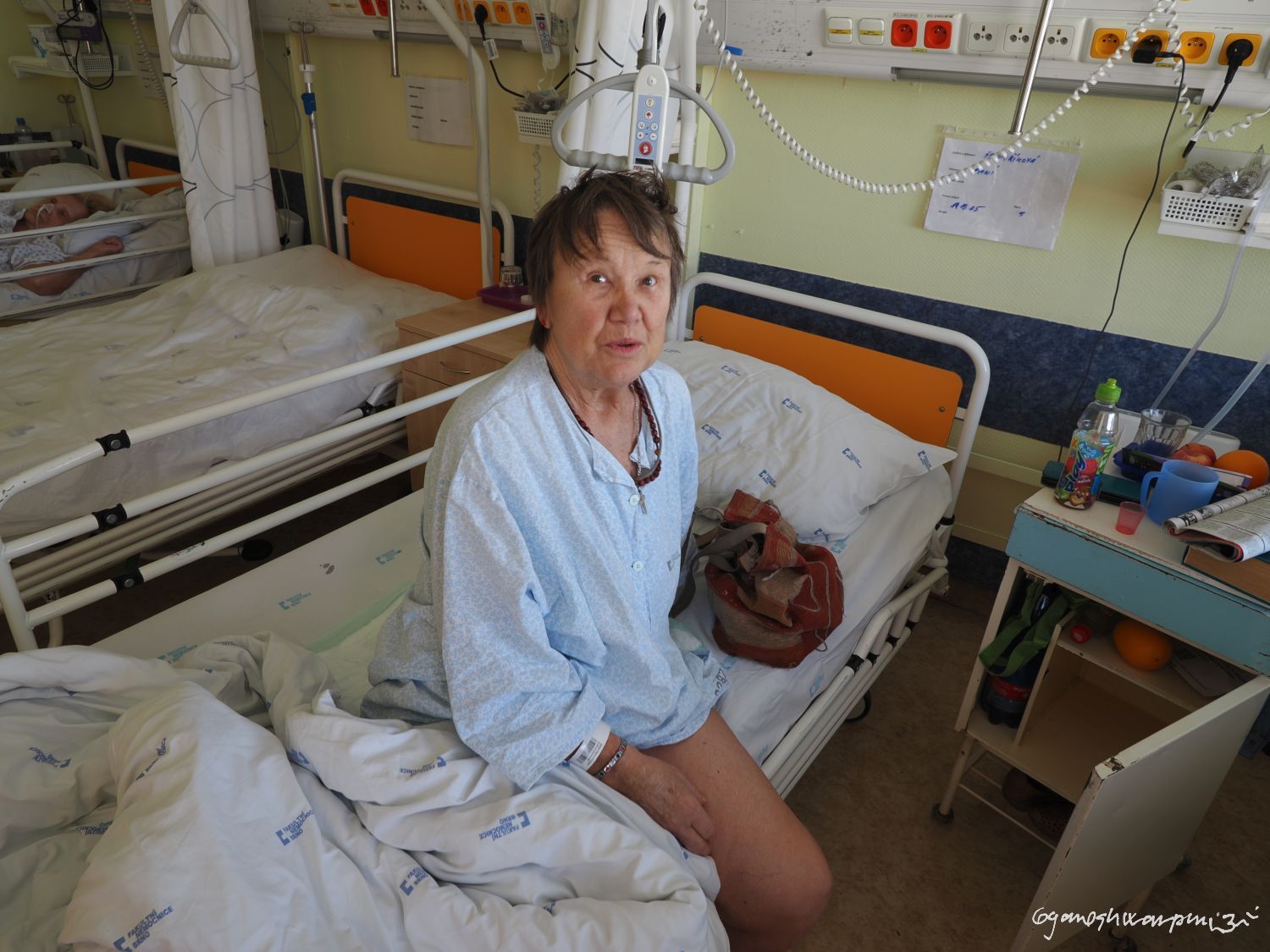 Anna Šenkyříková ve Fakultní nemocnici v Brně-Bohunicích. Foto: Svámí Gyaneshwarpuri 2025.