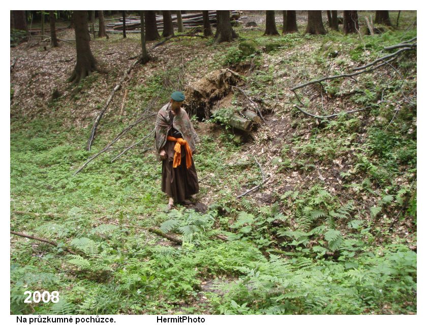  Na průzkumné pochůzce po Rudicko - Habrůvecké plošině.

Foto: Marek Gyaneshwarpuri (2008).