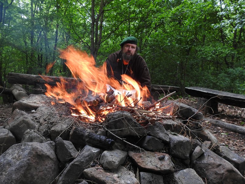  Svatý Klimentek: oheň je můj dobrý Přítel.
 





 (2019).