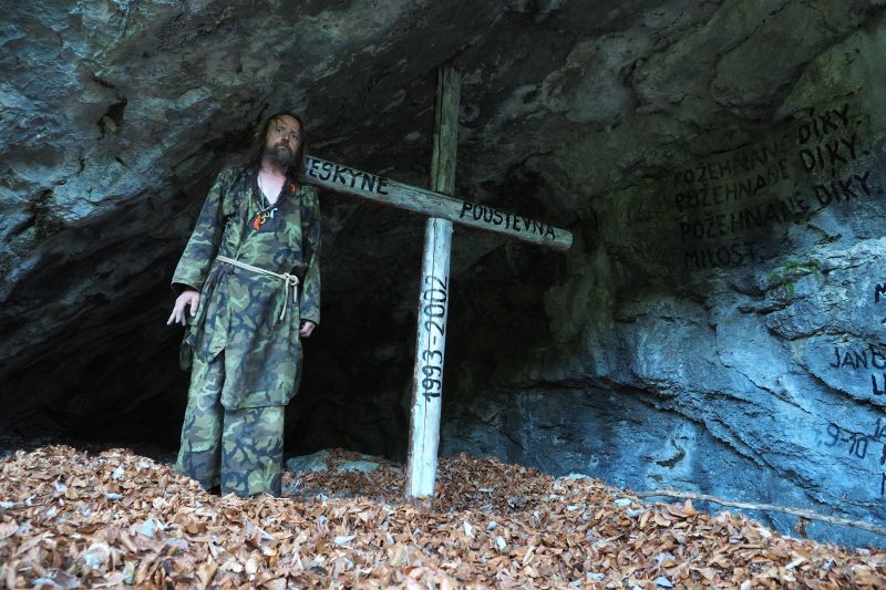 Slovenský ráj. Jeskyně Poustevna Toho který sedí a mlčí. 2020.










 (2020).