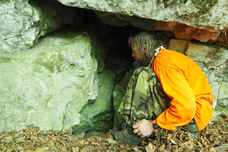 Slezákova díra - Záhrobní, u Propástky ve vchodu Ř-25.



 (2020).
